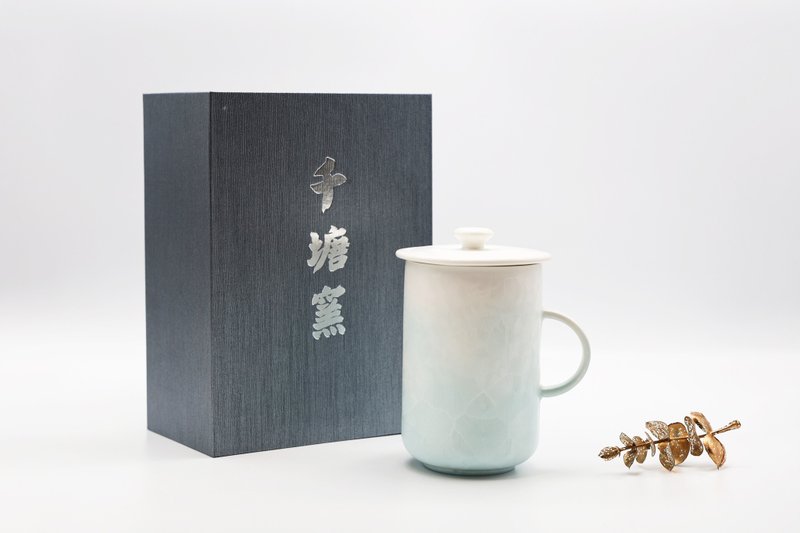 千塘窯(台灣京瓷)-霧之花語馬克杯 - 咖啡杯/馬克杯 - 瓷 