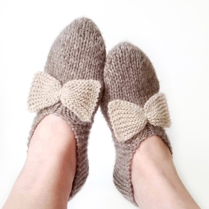 Knitting pattern, Slipper socks for women, PDF pattern, Digital download pattern - 手工藝教學/工具書 - 其他材質 