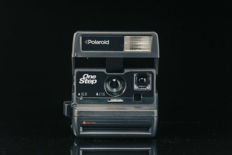 Polaroid ONE STEP 600 FILM #拍立得 - 相機/拍立得/底片相機 - 其他金屬 