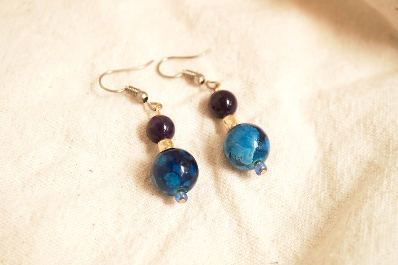 Handmade Earrings | Milky Way - ต่างหู - เครื่องเพชรพลอย สีน้ำเงิน