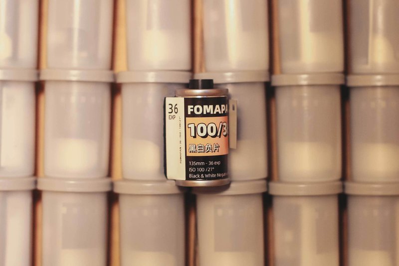 FOMA フォマパン 100 135/36 白黒フィルム 135 フィルム/36枚 - カメラ・チェキ - 金属 ブラック