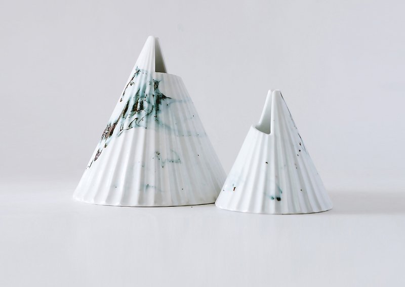 Island Mountain  - Vase  ( Ink ) - Pottery & Ceramics - Porcelain White