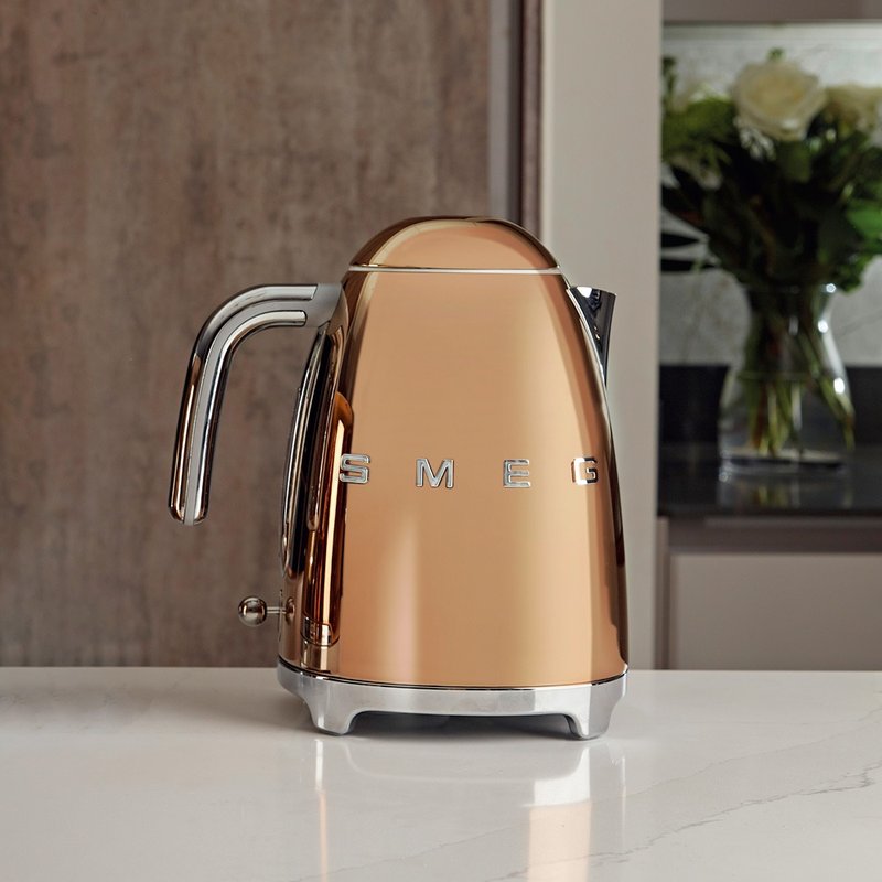 [SMEG] Italian large capacity 1.7L electric kettle - Rose Gold - Kitchen Appliances - Other Metals Gold