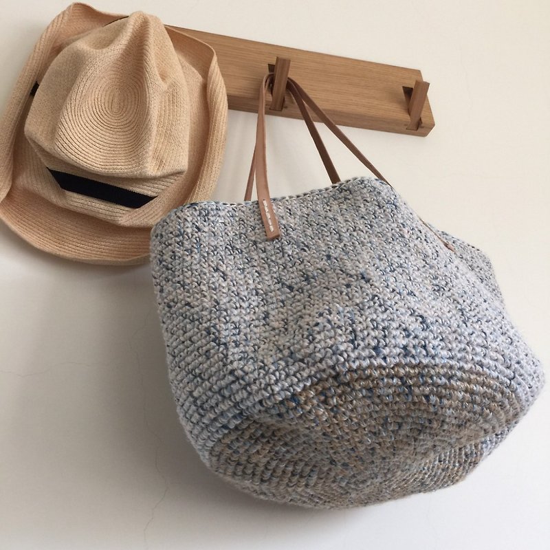 Natural wind shoulder tote bag-clear sky bag - Handbags & Totes - Cotton & Hemp 