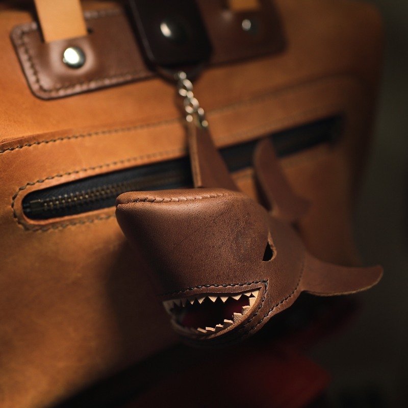 ONE+ Bruce shark Key holder - Keychains - Genuine Leather Brown