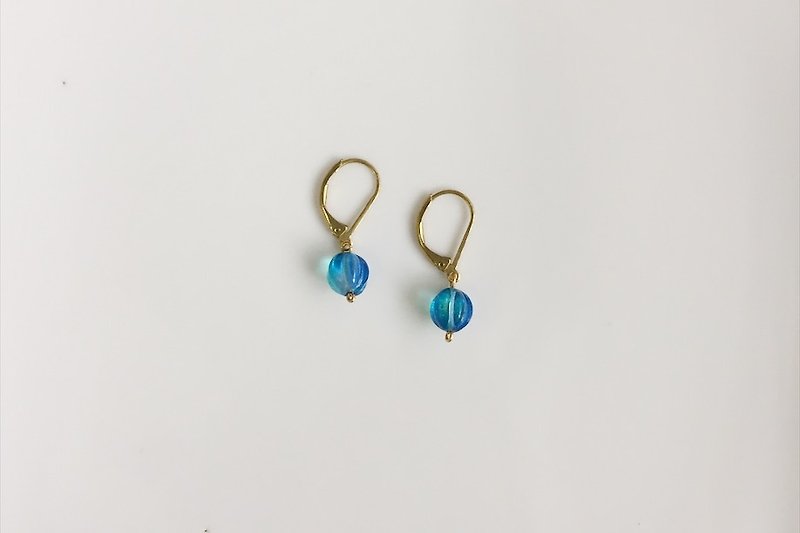 青桜のスタイルの真鍮製のイヤリング - ピアス・イヤリング - 宝石 ブルー