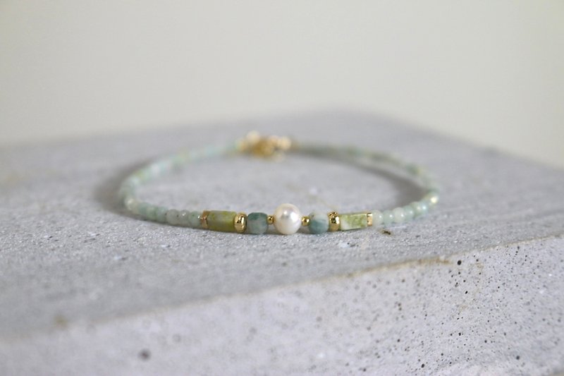 May Birthstone Bracelet Pearl Jade Agate - Travel - - สร้อยข้อมือ - เครื่องเพชรพลอย สีเขียว