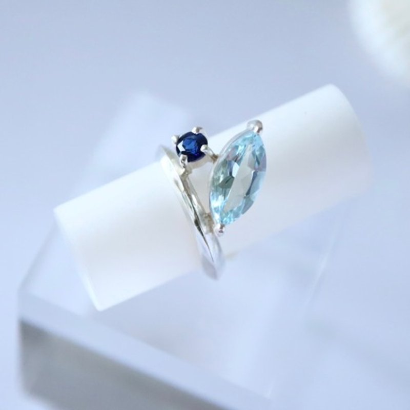 [Sot to] Refreshing aquamarine and blue sapphire ear cuff - อื่นๆ - โลหะ 