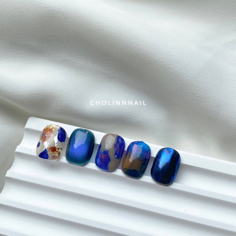 R27 Blue Fantasy - Customized handmade wearable nail polish - อื่นๆ - วัสดุอื่นๆ สีน้ำเงิน