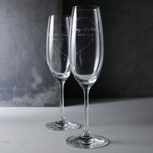 MSA玻璃雕刻 (一對價)210cc【有你才完整】香檳對杯愛心音符結婚禮物
