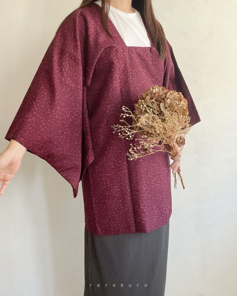 日本製和風印花薄款紫色古著道行羽織和服外套 - 女大衣/外套 - 聚酯纖維 紫色