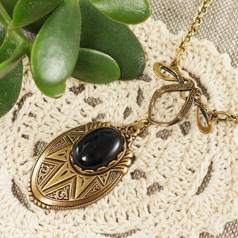 Black Falcon Eye Cat Eye Stone Necklace Brass Choker Pendant Necklace Jewelry - 項鍊 - 半寶石 黑色