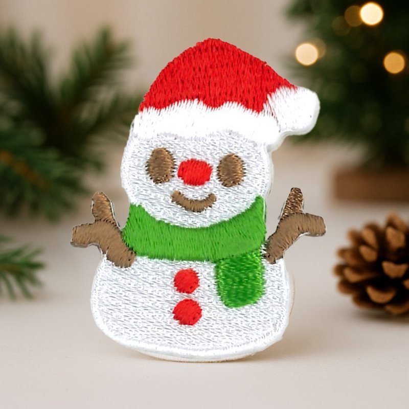 【小雪人刺繡貼紙 | 冬季可愛款 | 可直接貼】 - 貼紙 - 繡線 