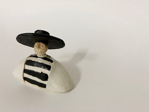 好好做陶 | Luna 陶偶系列 | 陶器 黑白 帽子 擺設