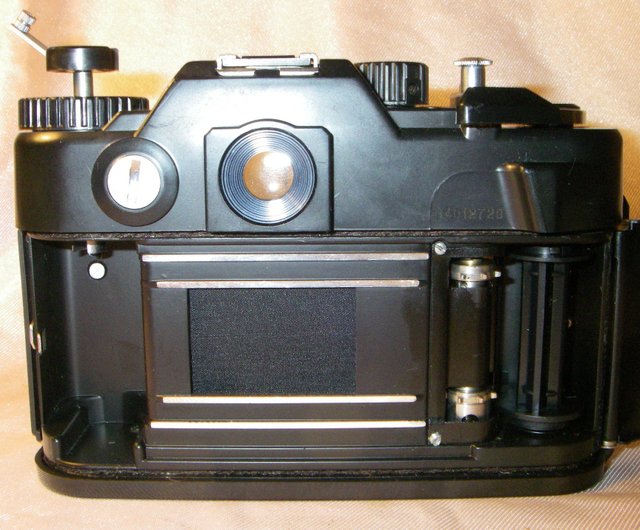 KMZ ZENIT-122 35mm フィルム一眼レフカメラボディ ペンタックス M42