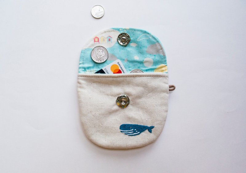 鯨魚 Whale Embroidered Linen Wee Pouch - Coin Purses - Cotton & Hemp Multicolor