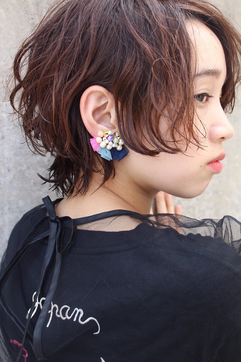 One-ear bijou earring basic1 - Earrings & Clip-ons - Semi-Precious Stones Pink