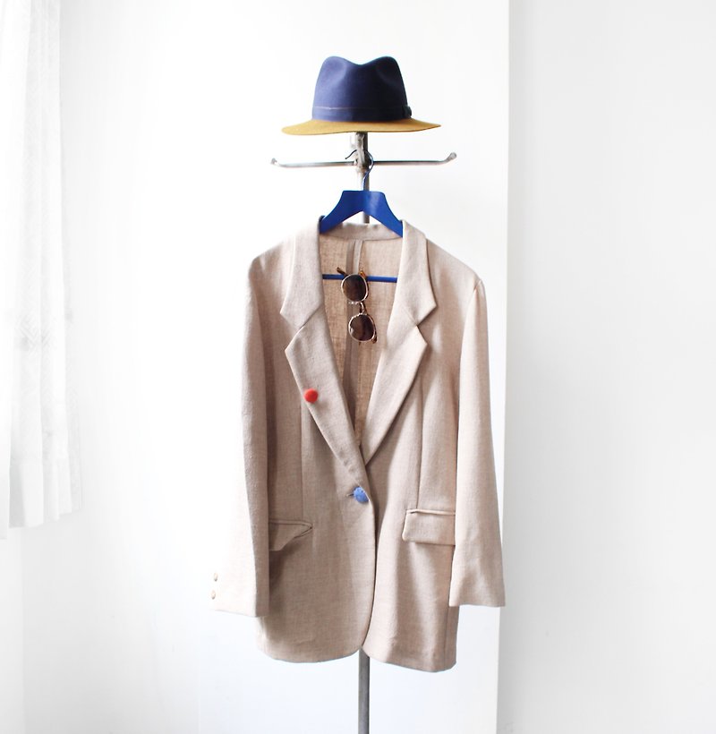 Transformation beige imitation cotton suit jacket - เสื้อสูท/เสื้อคลุมยาว - เส้นใยสังเคราะห์ สีกากี