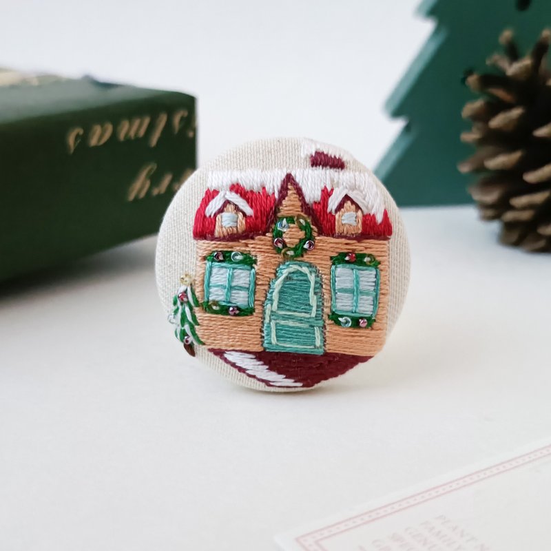 聖誕燈飾之家刺繡胸針 - 心口針/胸針 - 棉．麻 咖啡色