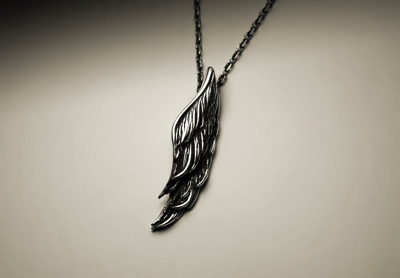 Straight big wings necklace - Necklaces - Other Metals Silver