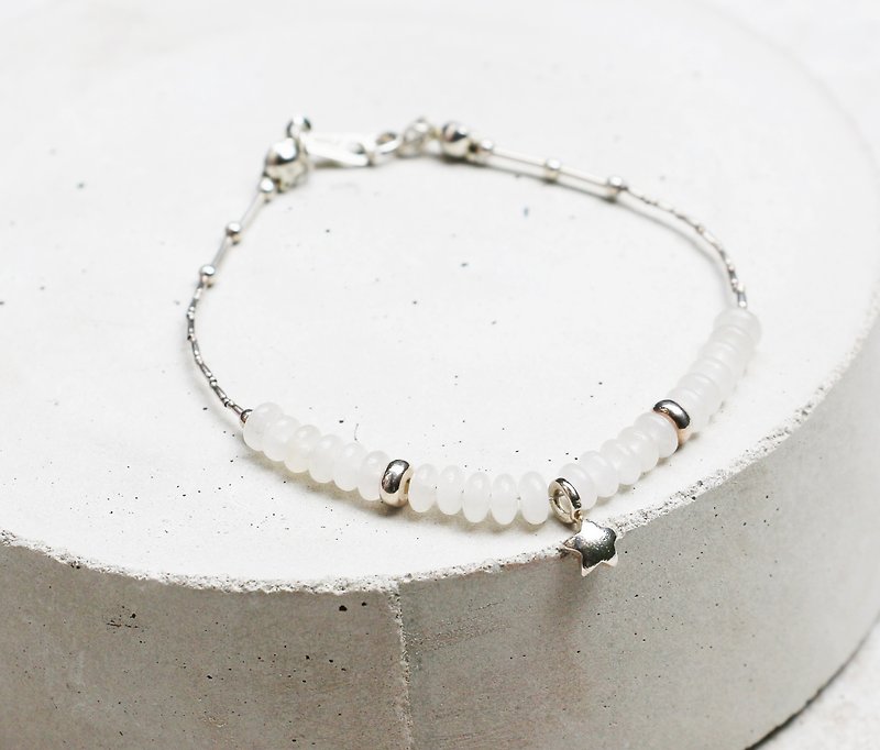 <Galaxy Love-Love Star> White Stone 925 Sterling Silver Bracelet Light Jewelry Mother's Day Valentine's Day Birthday - Bracelets - Gemstone White