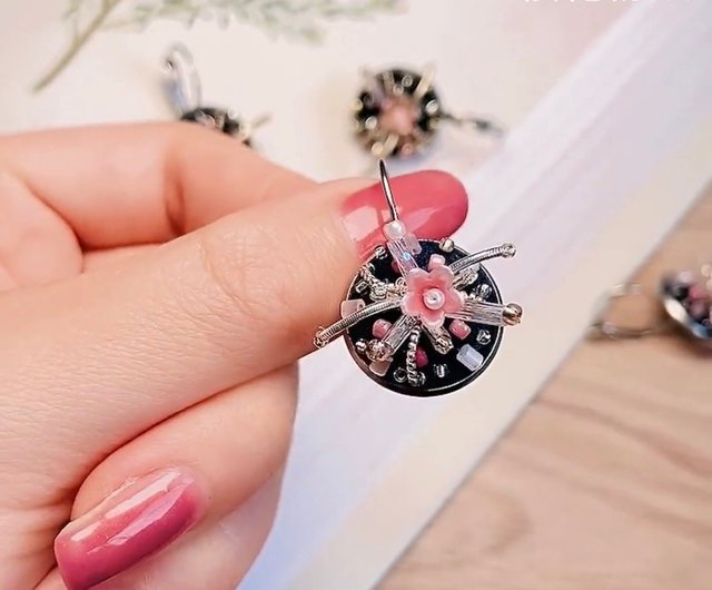 立体ビーズ刺繍/エレガントな小粒ゴールドフラワーフレンチ