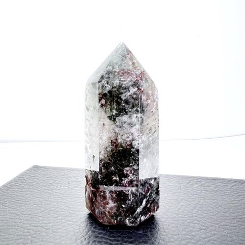 A:Triangle 景物。有天然礦坑 一圖一物 擺件 療癒 l 幽靈柱 翠綠幽靈 l