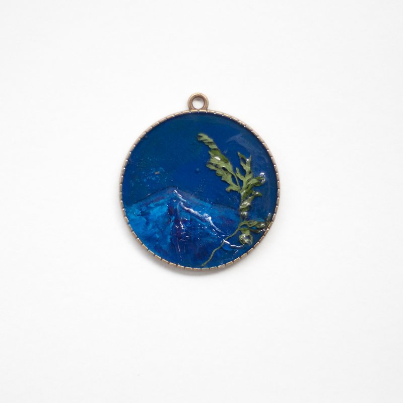 Snow Mountain Impression_Blue_Original Oil Painting_Pendant_Impressionism_Mini Art Painted Jewelry - Necklaces - Paper Blue