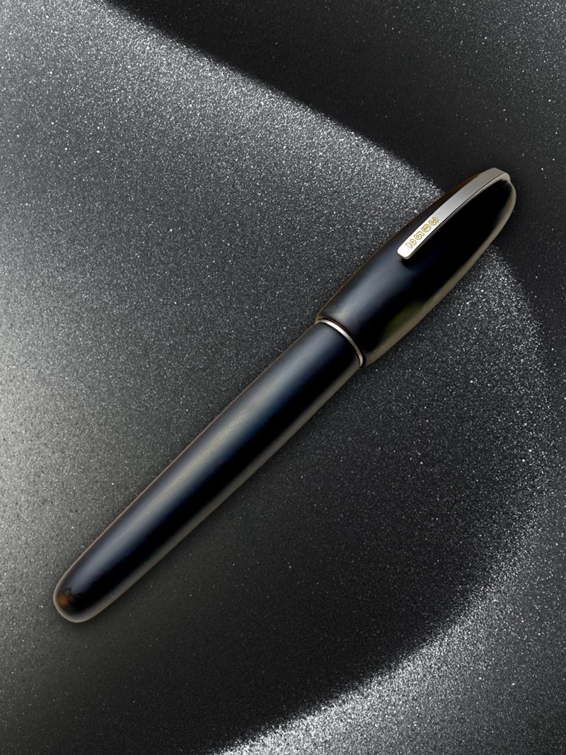 3952 Old Goat-Natural Lacquer Pen Gamalan Black Iron Sword (Mist Black) Standard Titanium Point Straight Point Fountain Pen - Fountain Pens - Other Materials 