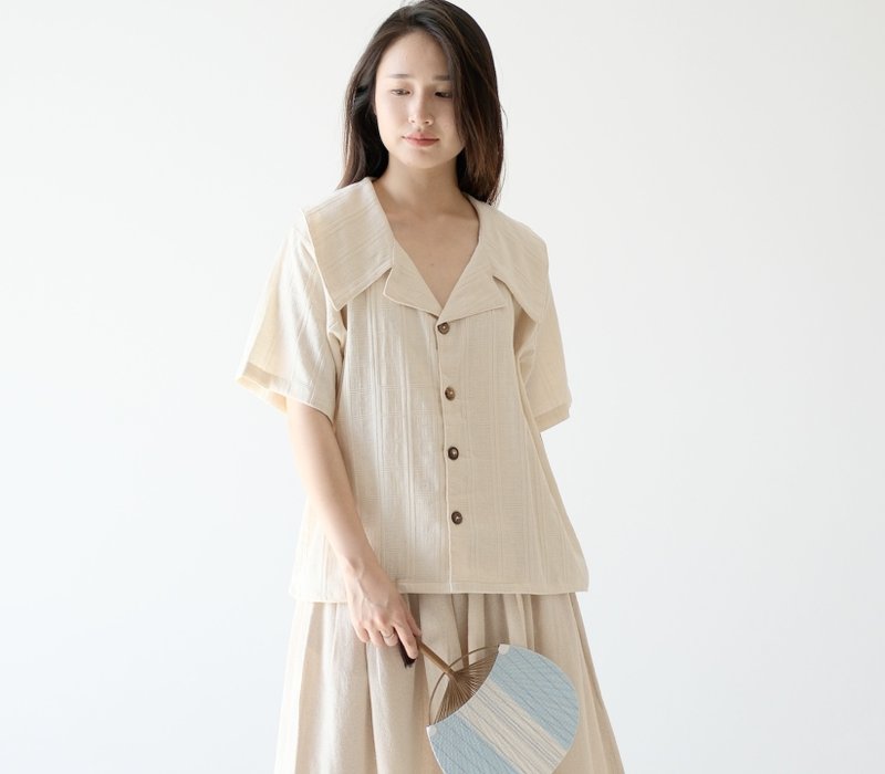 【棉質手工藍染】特殊領寬鬆/舒適肌理襯衫 - 女襯衫 - 棉．麻 白色