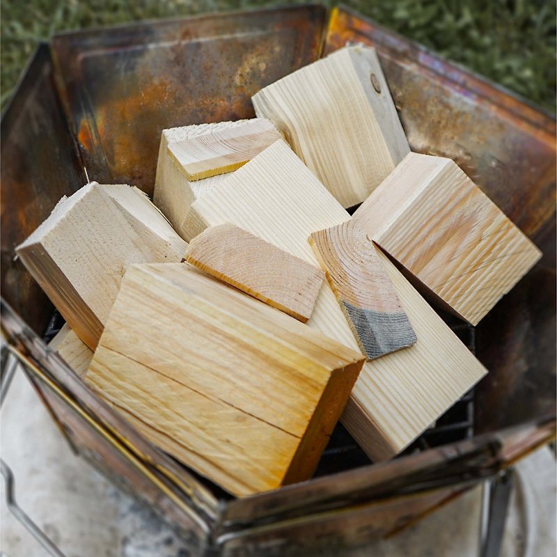 【木研所】露營柴火-亂長木柴Random Firewood - 野餐墊/露營用品 - 木頭 
