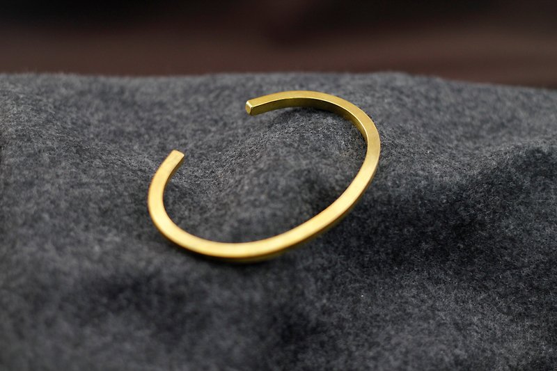 手工黃銅方型手環 - 手鍊/手環 - 銅/黃銅 金色