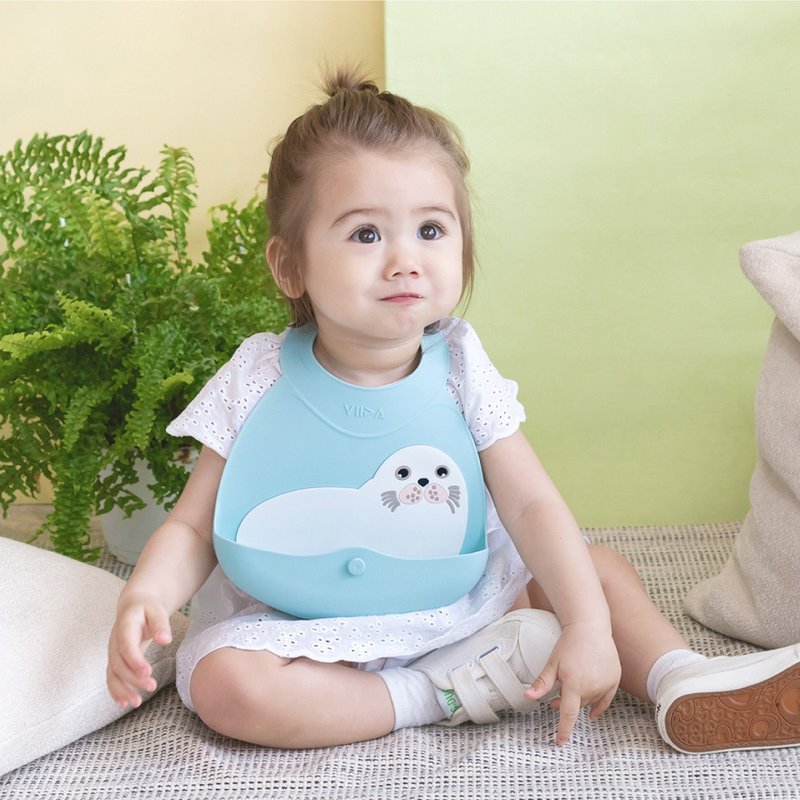 JOY Portable Silicone Bib (2021 Animal Star Friends) | Waterproof and oil-proof - Bibs - Silicone Blue