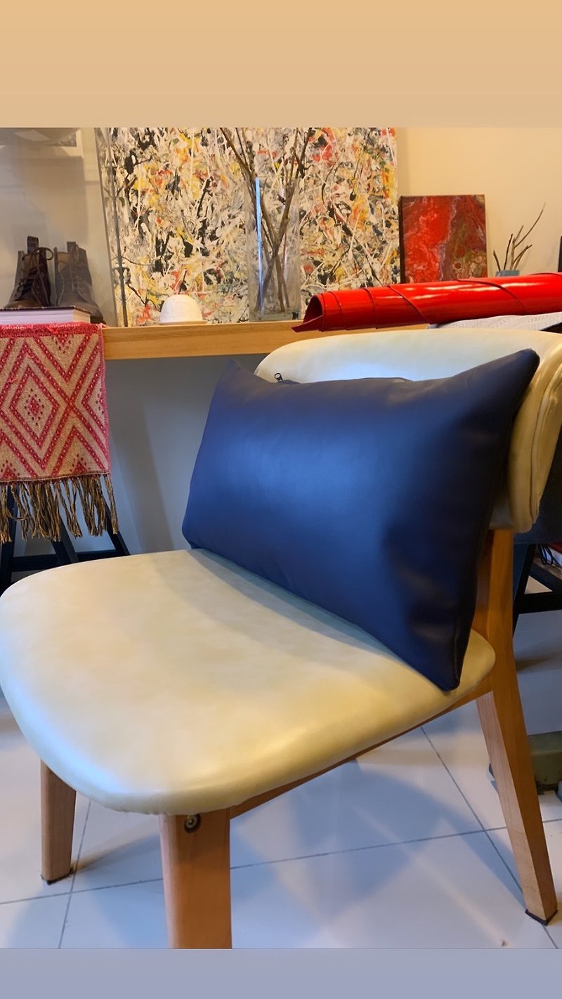 หนังแท้ หมอน สีน้ำเงิน - [Liang Xupiyi] Genuine leather pillow/Nordic indoor home/cowhide/original design/Fardi