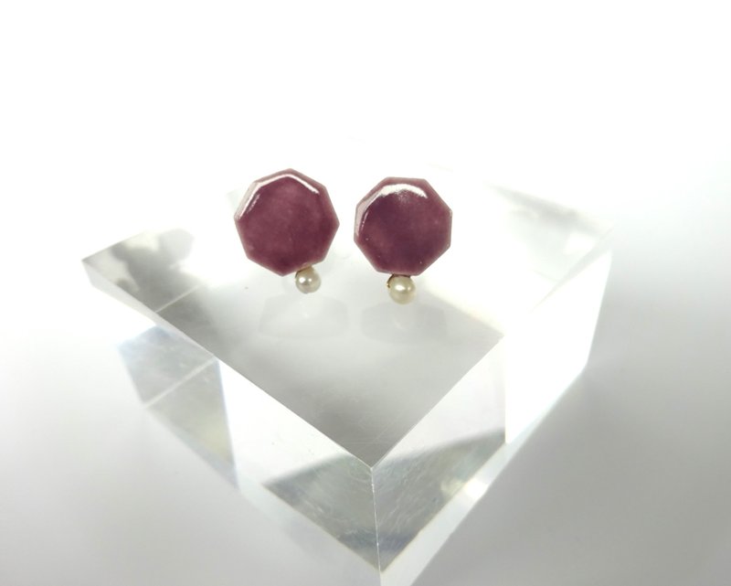 Small hexagonal and small freshwater pearl ceramic pierce・earring・purple - ต่างหู - ดินเผา สึชมพู