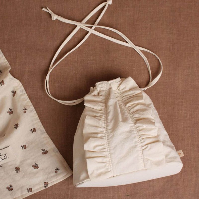 Korean Chezbebe ruffled drawstring storage bag - ผ้าปูที่นอน - ผ้าฝ้าย/ผ้าลินิน 