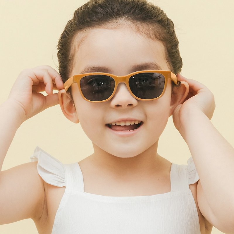 Play fashionable lightweight Silicone elastic children's sunglasses│UV400 children's sunglasses-6 colors to choose from - แว่นกันแดด - พลาสติก หลากหลายสี