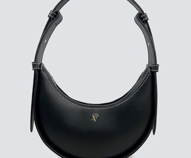 Italian leather crescent bag / black / shoulder bag