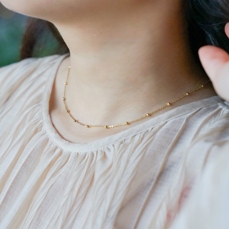 Delicate round bead necklace anti-allergic gold-plated medical steel can be worn for bathing - สร้อยคอ - สแตนเลส สีทอง