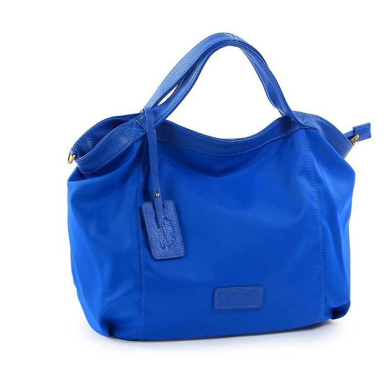 The final clearing run _ jumping girl's lightweight bag-lightweight nylon _ portable shoulder _ M blue - กระเป๋าแมสเซนเจอร์ - วัสดุกันนำ้ สีน้ำเงิน
