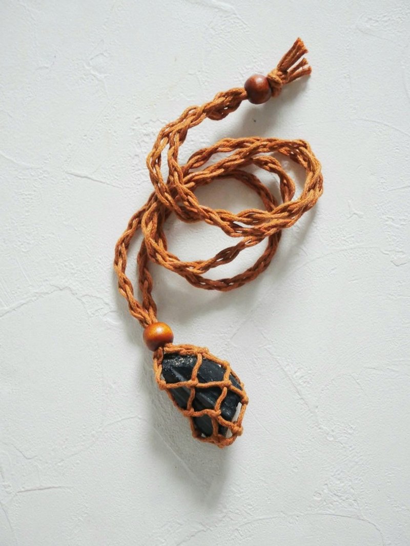 天然黑碧璽原礦頸鍊 編織網兜 礦石長項鍊 頸繩 男項鍊 - 項鍊 - 寶石 黑色