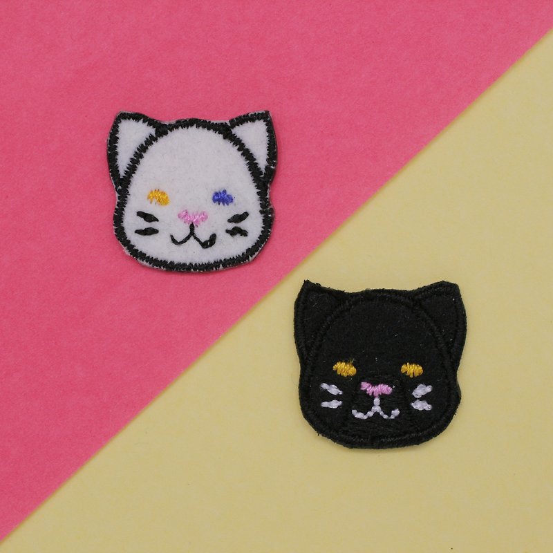 白黒猫セットアイアンパッチ（2個セット） - 編み物/刺繍/羊毛フェルト/裁縫 - 刺しゅう糸 多色