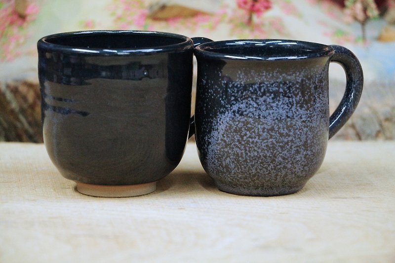 ディープブルーインディゴシリーズ-特集マグカップ-手作り--手作り--鋳造--施釉--クレイ - マグカップ - 陶器 ブルー