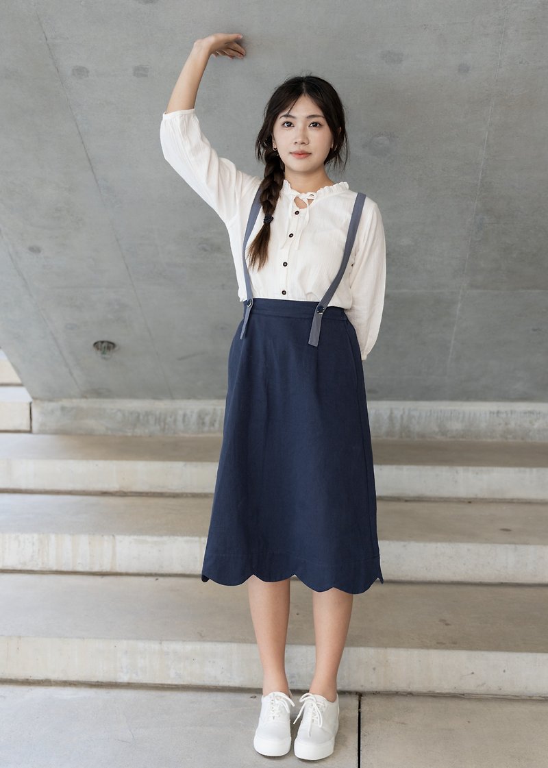 Self-designed wavy edge suspender skirt 2-ways to wear it - Skirts - Cotton & Hemp 