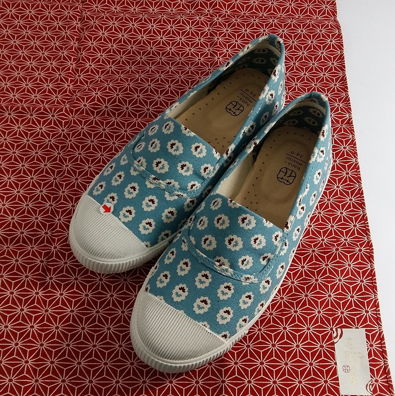 [2016 の Monkey good - Fate の] design finishing boots shoes / Nordic geometric blue fruit date / size 24 / only one pair / ID 121 - รองเท้าลำลองผู้หญิง - กระดาษ สีน้ำเงิน