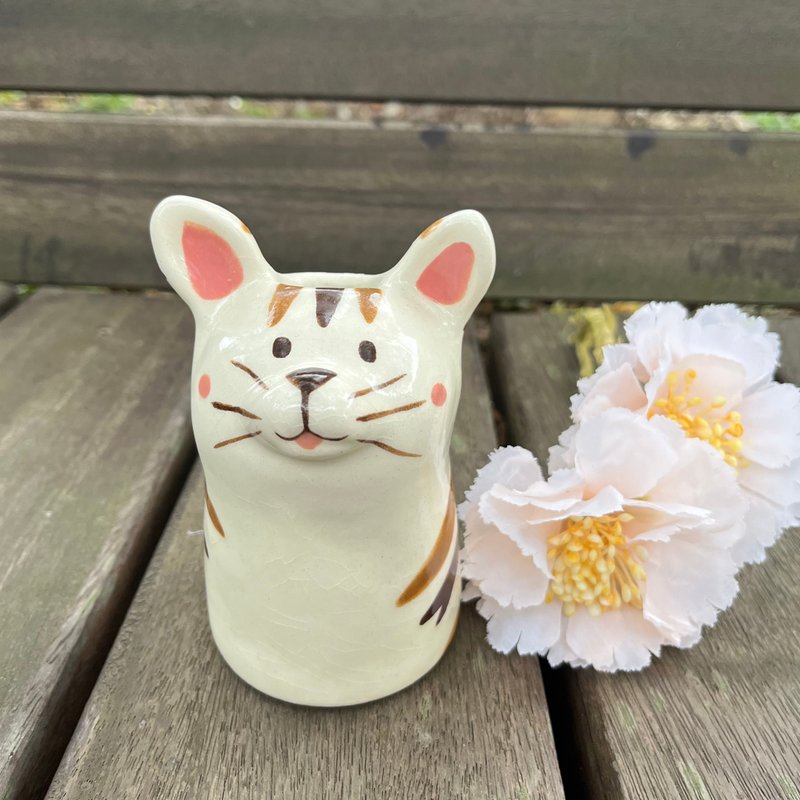 A Lu cute cat pottery pottery/vase/decoration/gift handmade hand-painted original only one piece - Pottery & Ceramics - Pottery Multicolor