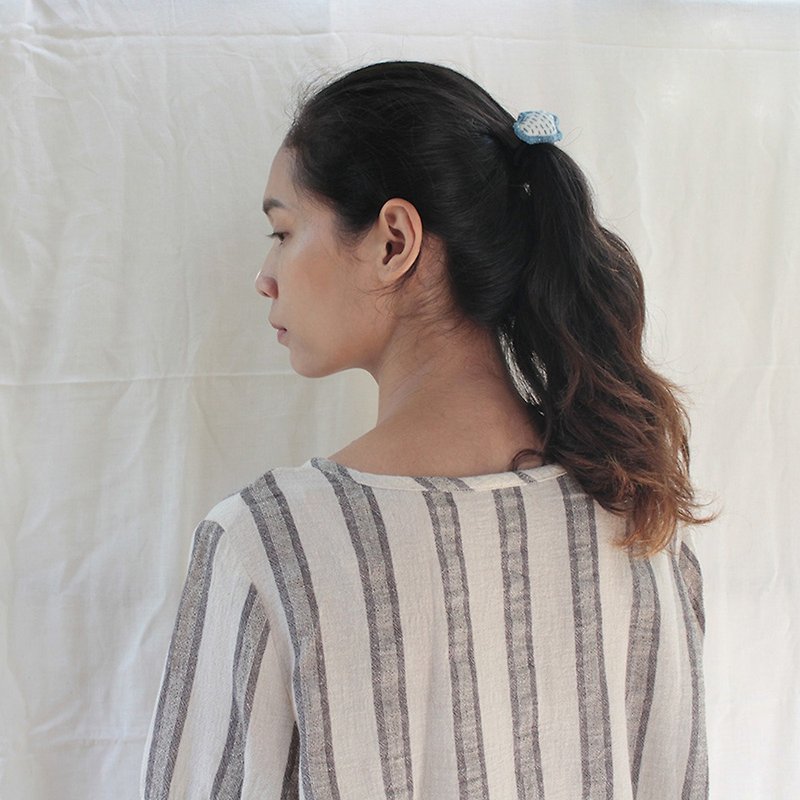 linnil: Stripe blouse / linen cotton fabric / black & white - 女上衣/長袖上衣 - 棉．麻 黑色