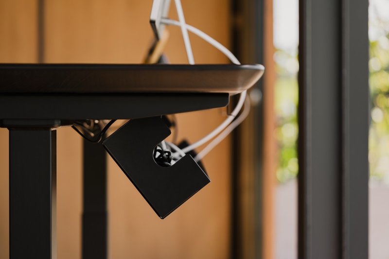 Under-desk Cable Management Tray - 捲線器/電線收納 - 不鏽鋼 黑色