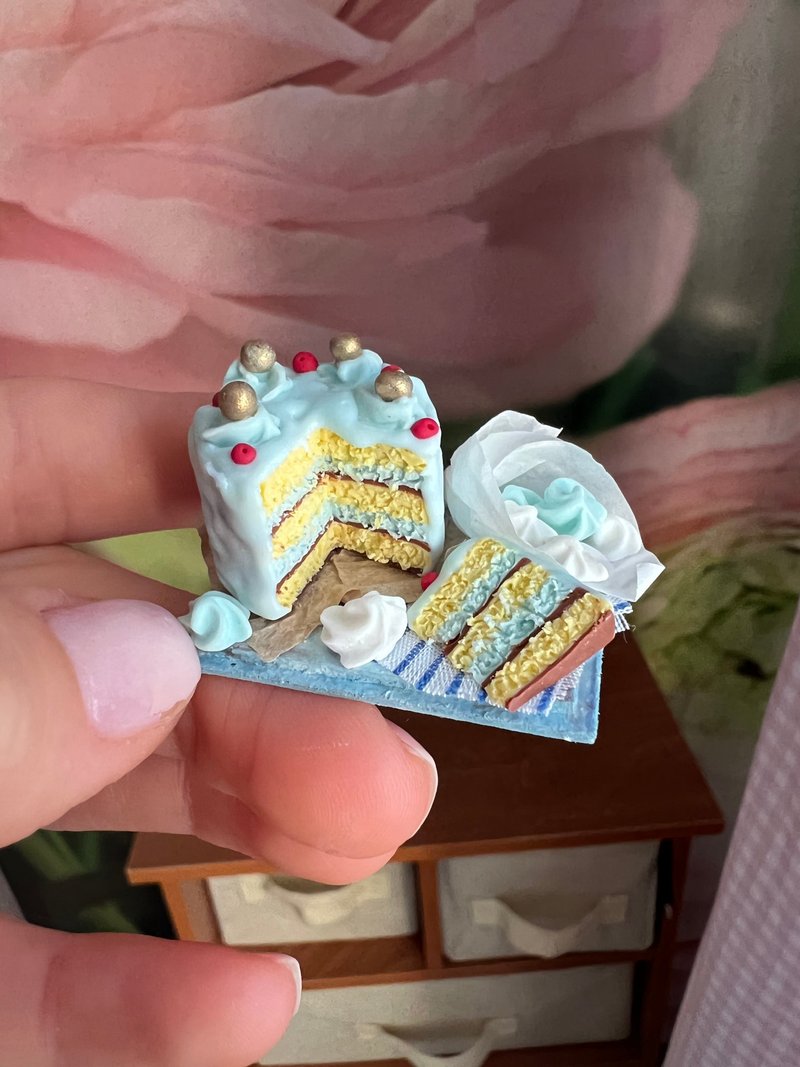 Cake for dollhouse - 公仔/玩偶 - 塑膠 多色
