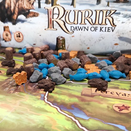 Holy Tokens 與 Rurik。基輔黎明棋盤遊戲相容的豪華資源代幣
